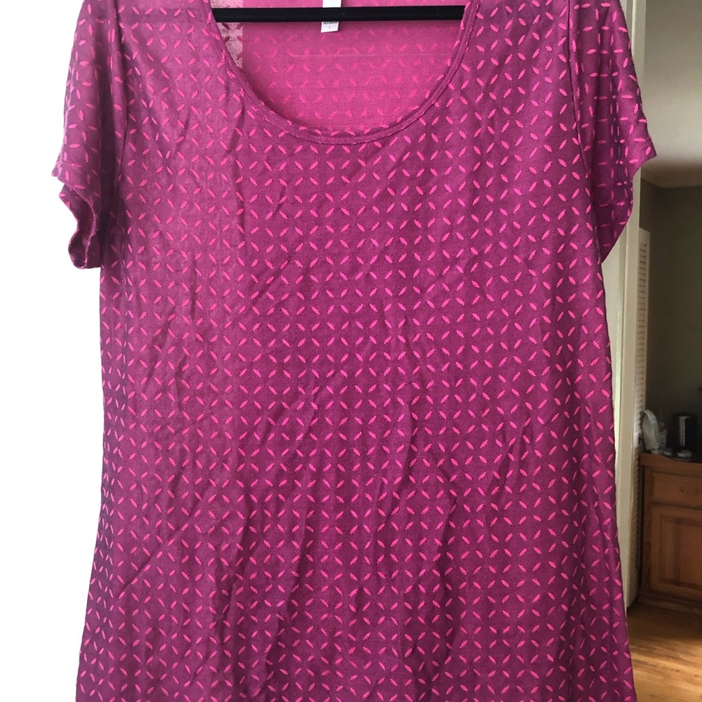 Gently worn Lularoe top large